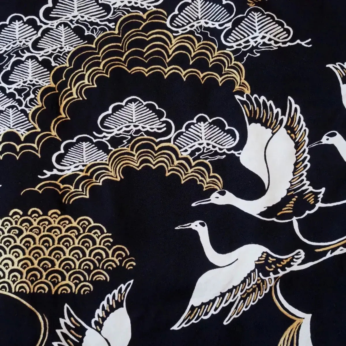 Island breeze crane black hawaiian aloha rayon shirt