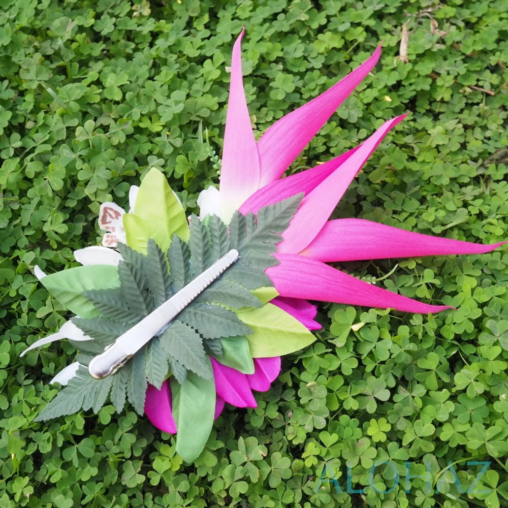 Laka pink hawaiian flower hair clip