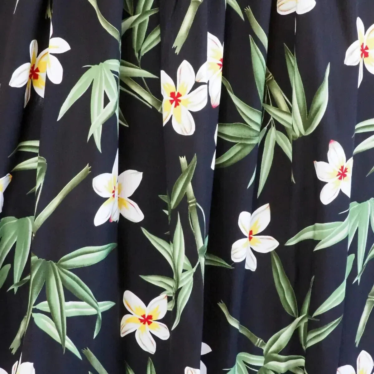 Pipiwai black hawaiian rayon fabric - alohaz