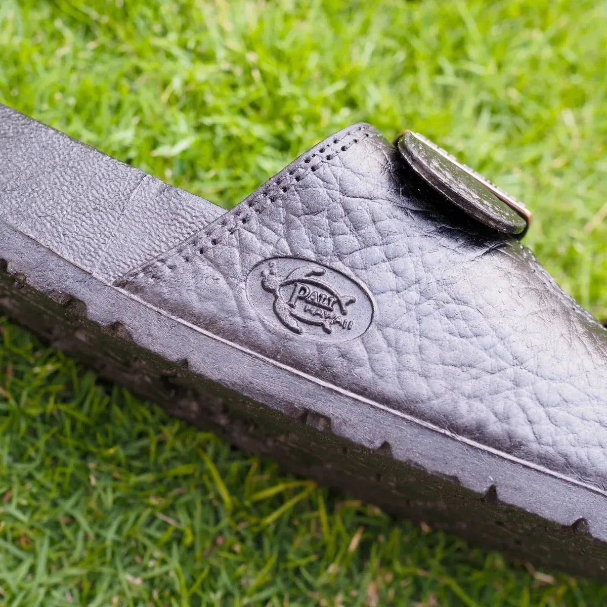 Black buckle jandals® - pali hawaii jesus sandals - alohaz