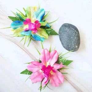 Kula blue/yellow hawaiian flower hair clip