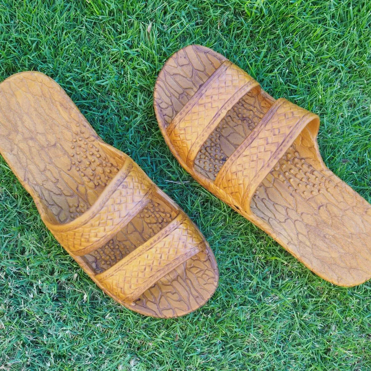 Light brown classic jandals® - pali hawaii jesus sandals