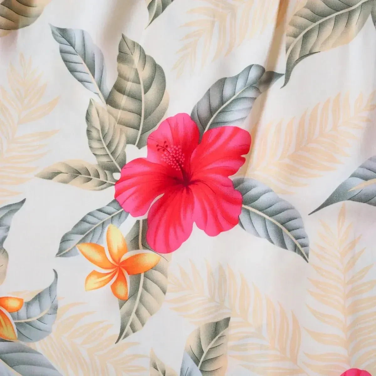 Makaha cream hawaiian rayon fabric - alohaz