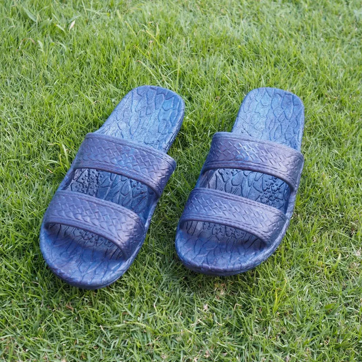 Navy blue classic jandals® - pali hawaii jesus sandals