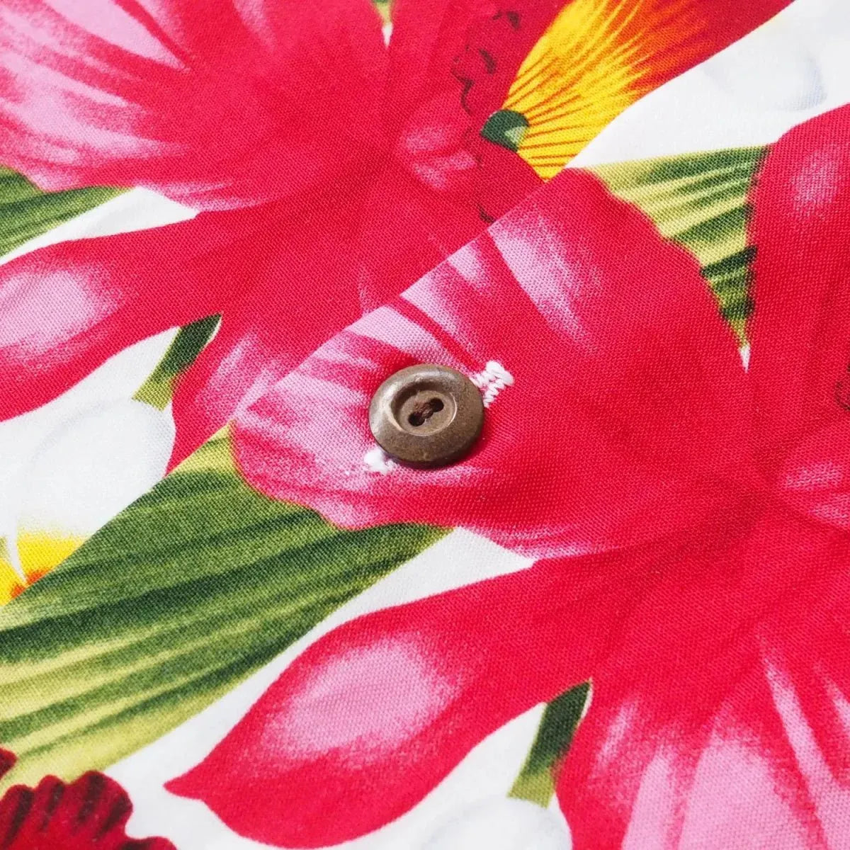 Orchid play white hawaiian rayon shirt - alohaz