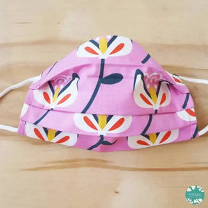 Pleated face mask + pocket + adjustable loop ~ pink summer fun