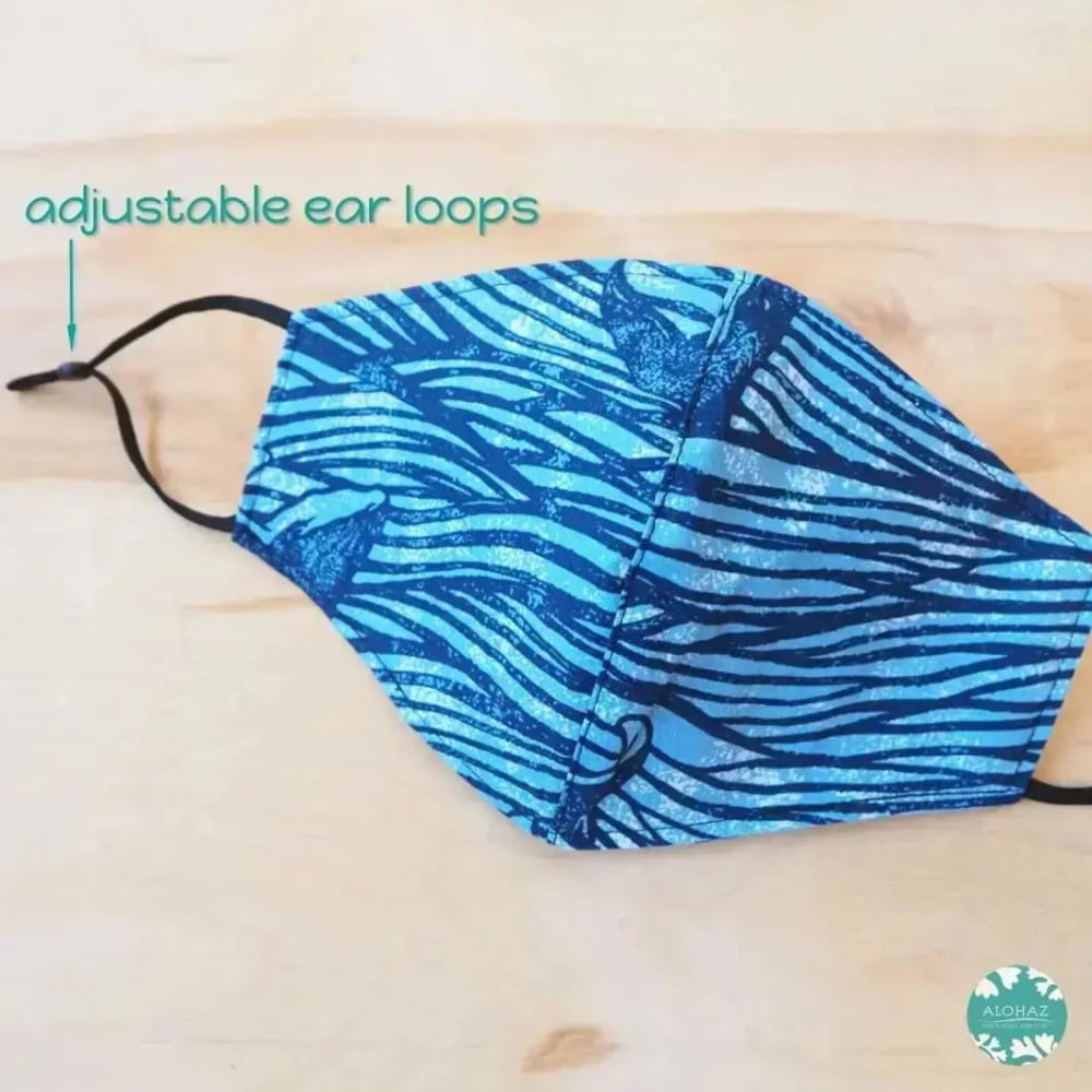 Pocket face mask + adjustable loops ~ blue whale seawave
