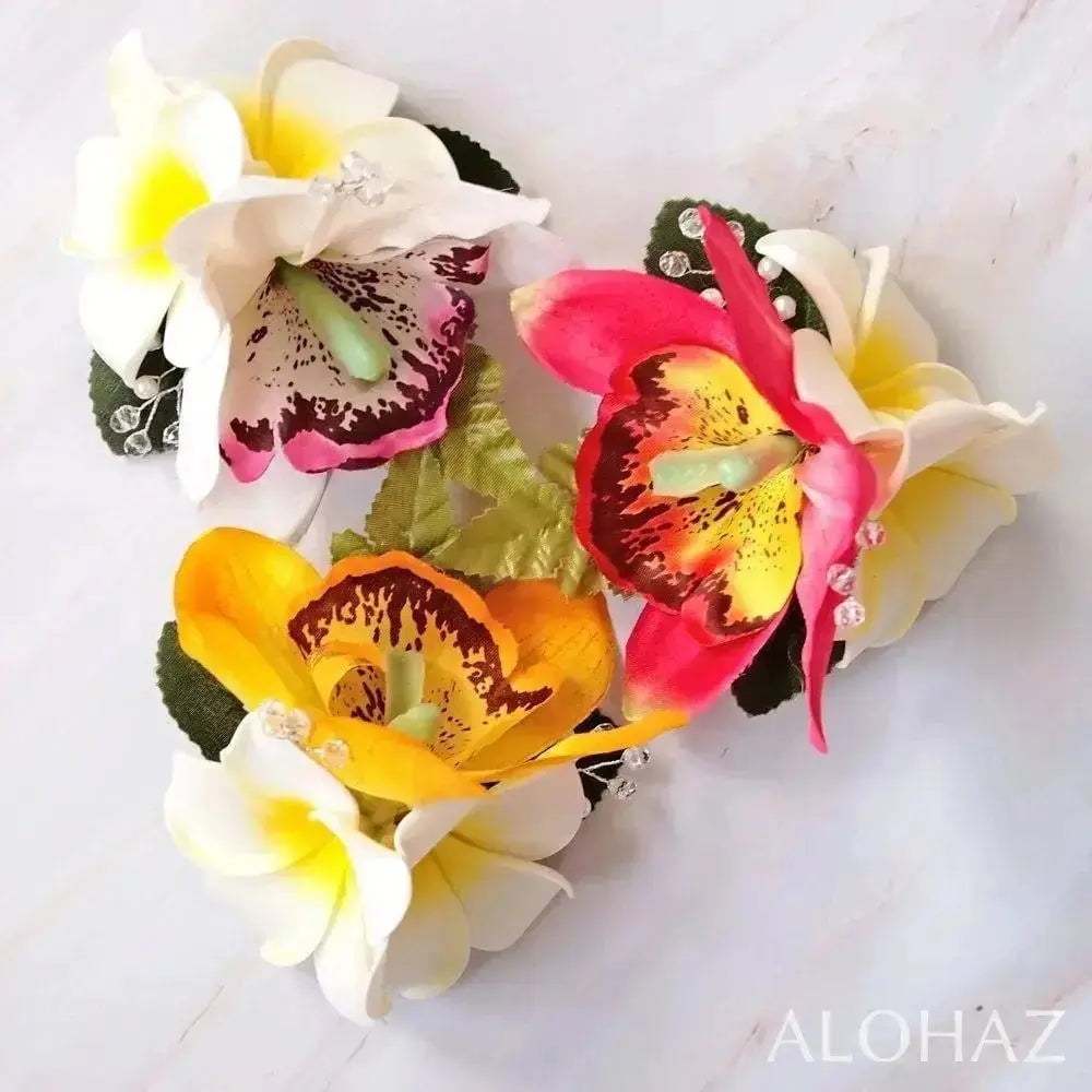 White paradise hawaiian flower hair clip